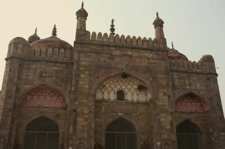 Domes and minarets of the Alamgir Mosque above Panchganga Ghat